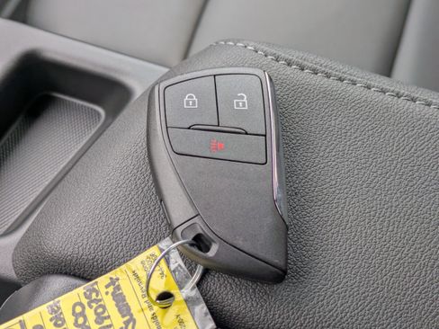 New 2026 Chevrolet Silverado 2500 W/T w/ WT Convenience Package image 32