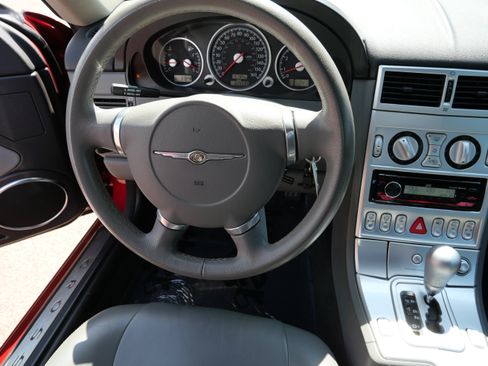 Used 2005 Chrysler Crossfire Limited RWD image 9