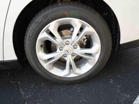 New 2025 Honda Accord LX image 28