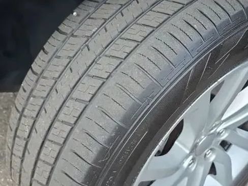 Used 2019 Land Rover Discovery Sport HSE AWD/4WD image 57