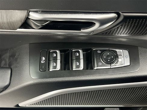 Used 2023 Kia Telluride EX image 18