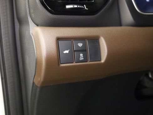 Used 2025 Honda Pilot Elite image 12