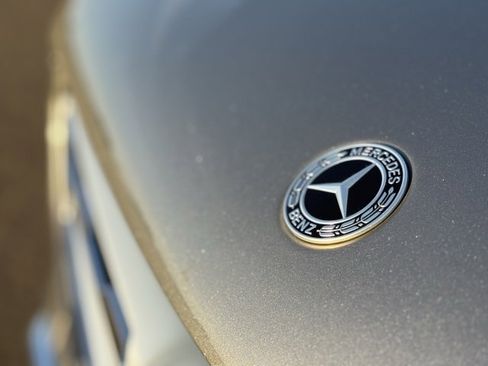 Used 2020 Mercedes-Benz GLC 300 w/ Parking Assistance Package image 10