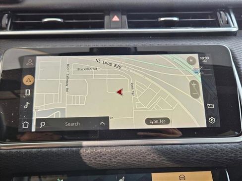 Used 2021 Land Rover Range Rover Velar R-Dynamic S image 13