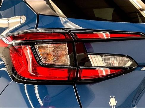 Used 2025 Subaru Crosstrek 2.5i Wilderness w/ Wilderness Package AWD/4WD image 36
