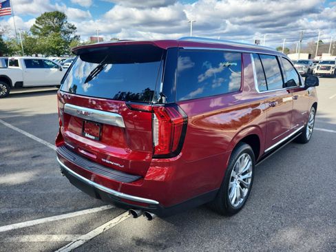 Certified 2023 GMC Yukon XL Denali w/ Denali Reserve Package image 3