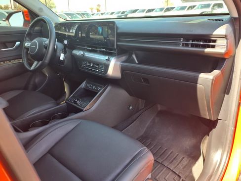 Used 2024 Hyundai Kona Limited FWD image 10