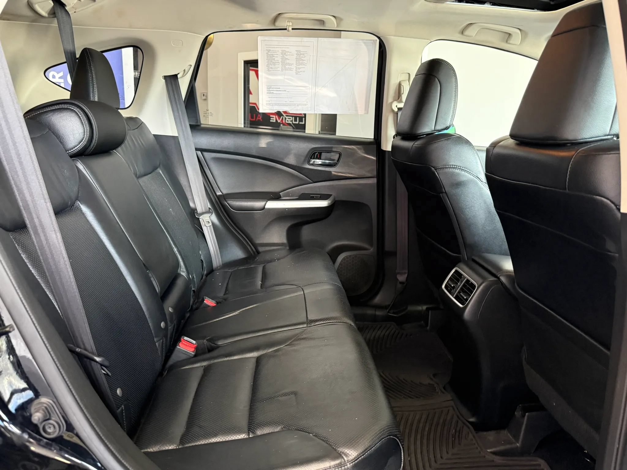 Used 2015 Honda CR-V Touring image 32