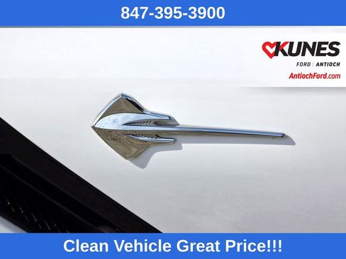 Used 2014 Chevrolet Corvette Stingray Convertible w/ 2LT Preferred Equipment Group RWD image 21