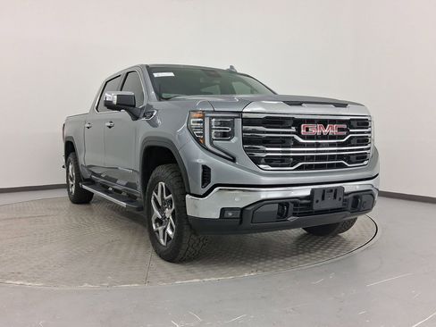 Used 2024 GMC Sierra 1500 SLT w/ SLT Premium Plus Package image 7