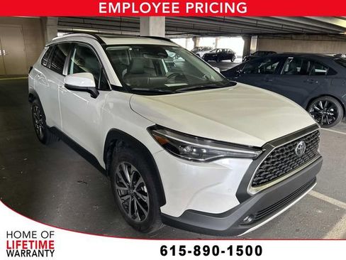 Used 2023 Toyota Corolla Cross XLE w/ Convenience Package image 1
