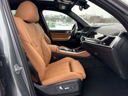 New 2026 BMW X5 xDrive40i w/ Premium Package image 16