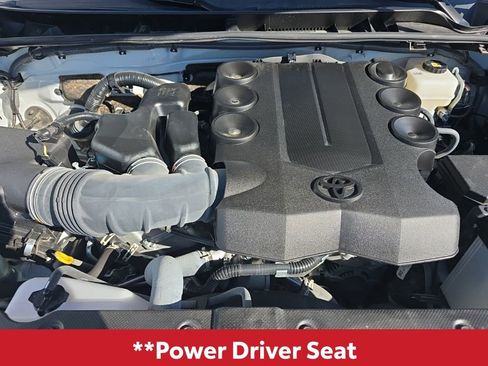 Used 2024 Toyota 4Runner SR5 image 11