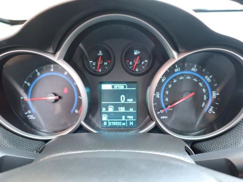 Used 2016 Chevrolet Cruze LT FWD image 23