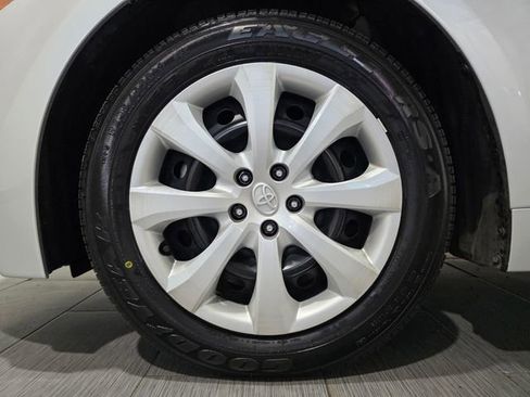 Used 2024 Toyota Corolla LE FWD image 22