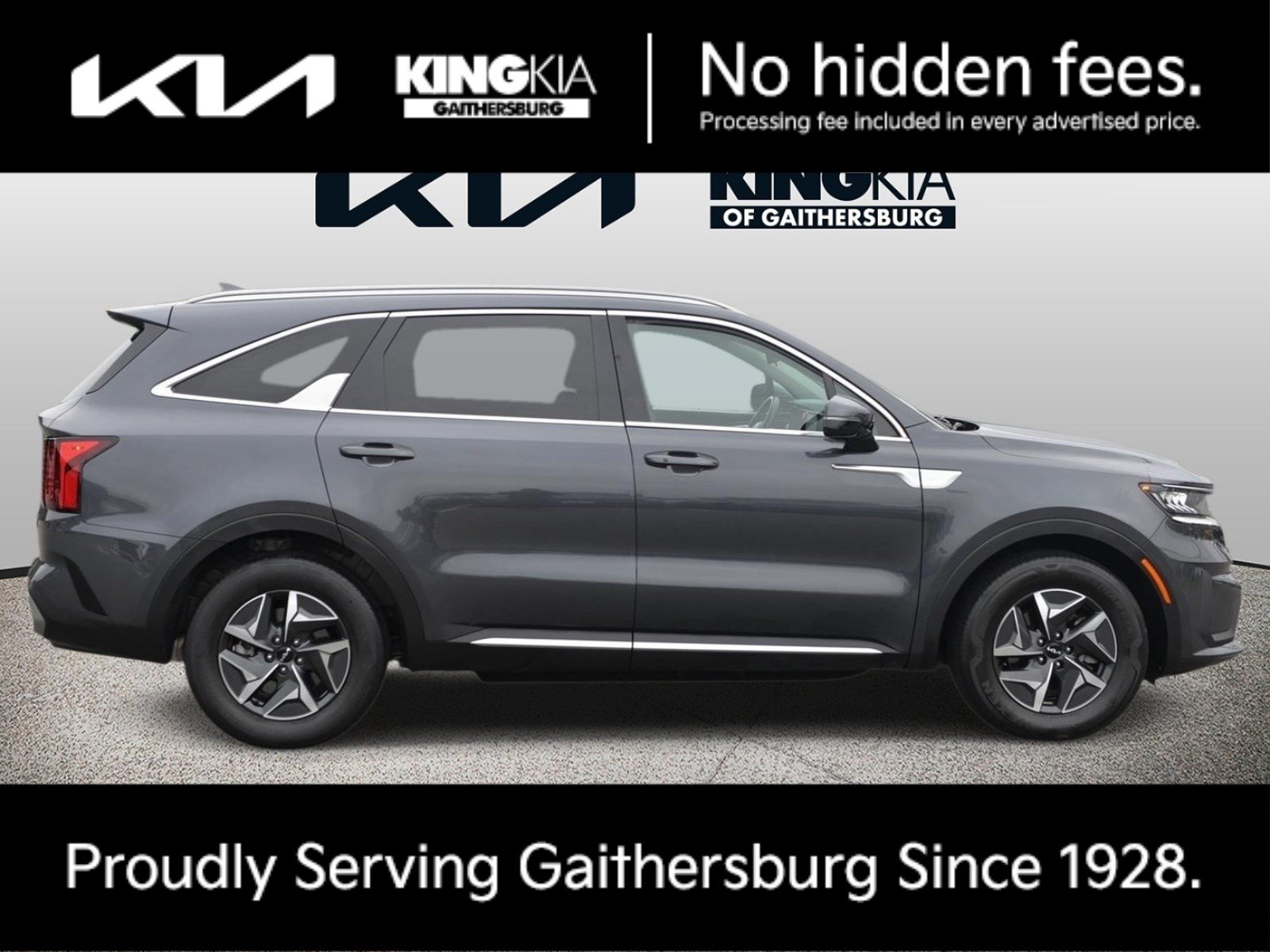 Certified 2022 Kia Sorento S FWD image 2
