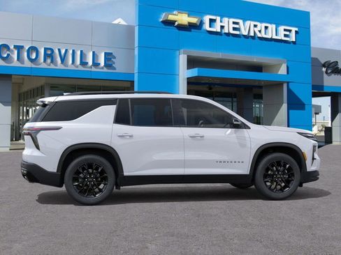 New 2026 Chevrolet Traverse LT w/ Midnight/Sport Edition image 5