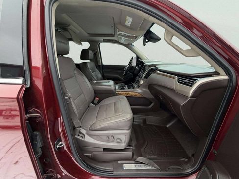 Used 2016 GMC Yukon XL Denali w/ Open Road Package image 32