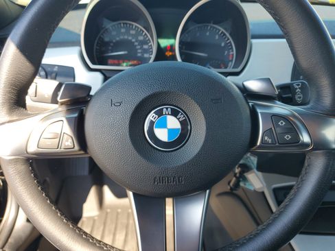 Used 2006 BMW Z4 3.0si image 17