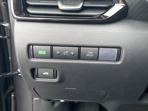 New 2025 Nissan Sentra SV w/ All-Weather Package image 23