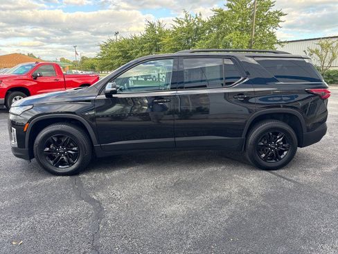 Used 2023 Chevrolet Traverse LT FWD image 6