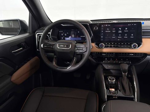 New 2026 GMC Canyon AT4 w/ AT4 Premium Package image 44