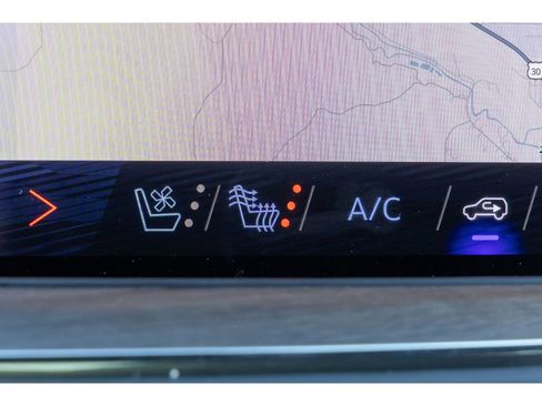 Used 2026 Chevrolet Tahoe High Country image 25