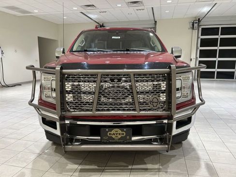 Used 2018 Ford F150 Lariat w/ Equipment Group 502A Luxury AWD/4WD image 8