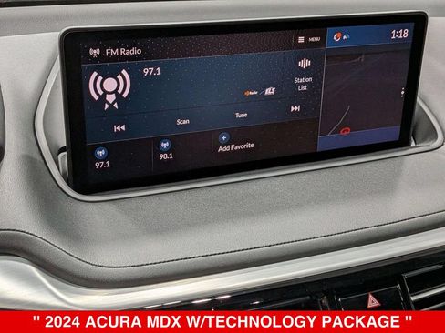Used 2024 Acura MDX SH-AWD w/ Technology Package image 23