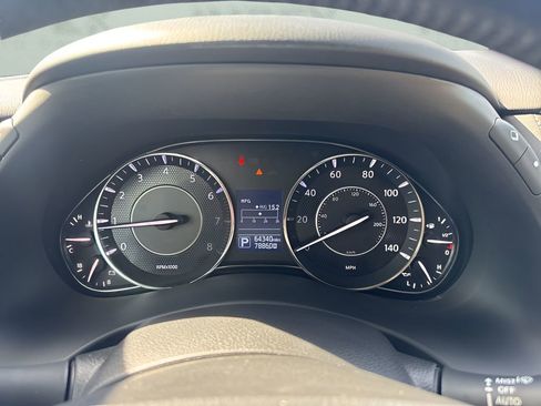 Used 2019 Nissan Armada Platinum w/ Captain's Chairs Package image 27