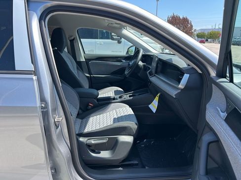New 2026 Volkswagen Tiguan S FWD image 40