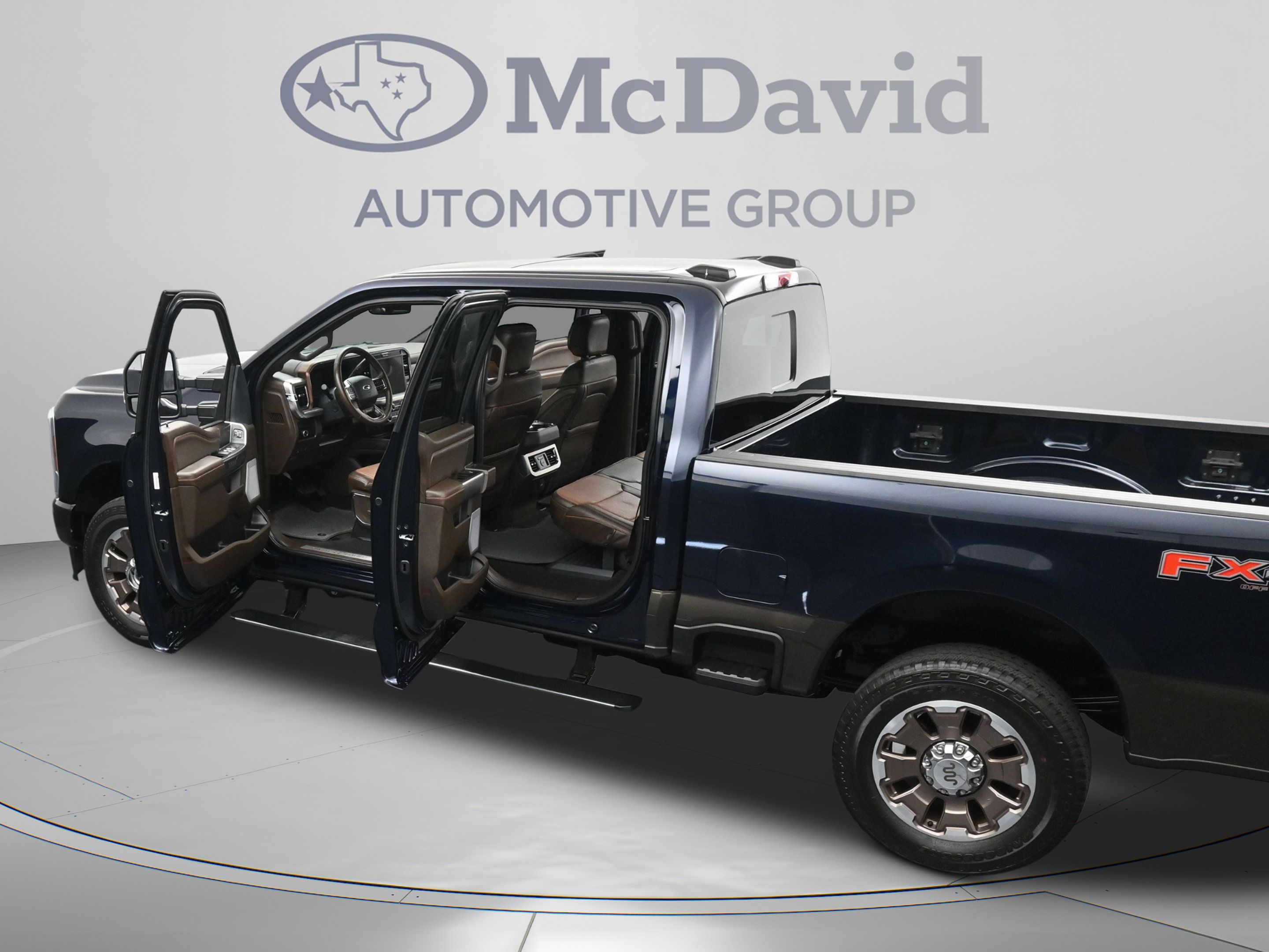 Used 2025 Ford F250 King Ranch w/ FX4 Off-Road Package AWD/4WD image 45