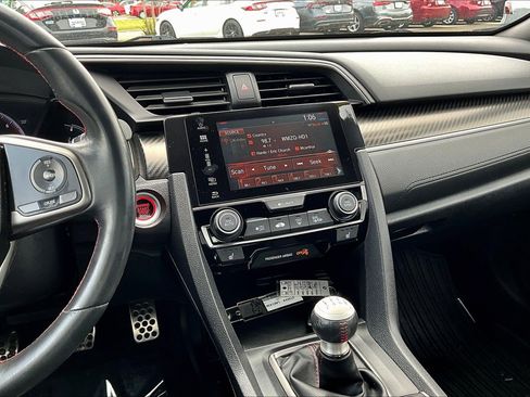 Used 2018 Honda Civic Si image 6