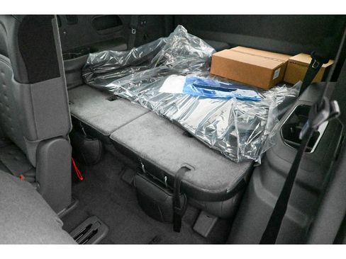 New 2026 Kia EV9 Wind image 13