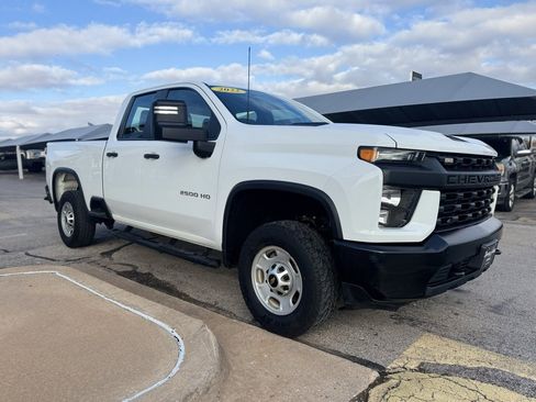 Used 2022 Chevrolet Silverado 2500 W/T w/ WT Fleet Convenience Package image 3