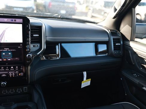 New 2026 RAM 1500 Limited image 27