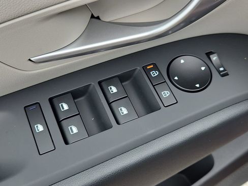 New 2026 Hyundai Tucson SEL image 16