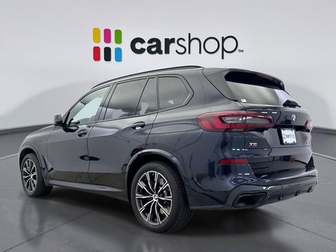 Used 2022 BMW X5 M50i image 3
