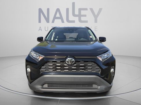 Certified 2021 Toyota RAV4 XLE Premium image 8