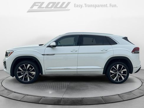 New 2026 Volkswagen Atlas Cross Sport SEL Premium R-Line image 4