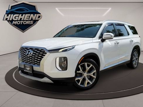 Used 2022 Hyundai Palisade SEL w/ 8P Bench Seat Package FWD image 2