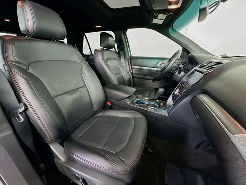 Used 2016 Ford Explorer Sport w/ Equipment Group 401A image 15