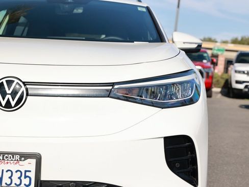 Used 2024 Volkswagen ID.4 2WD image 5