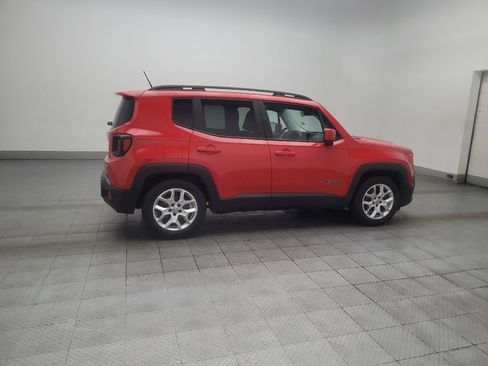 Used 2015 Jeep Renegade Latitude FWD image 10
