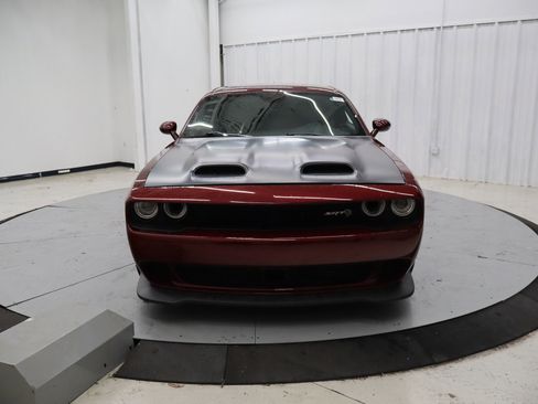 Used 2022 Dodge Challenger R/T w/ Performance Handling Group RWD image 11
