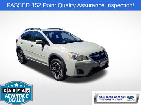 Used 2017 Subaru Crosstrek 2.0i Premium AWD/4WD image 1