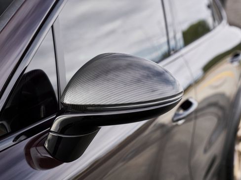 Used 2022 Porsche Cayenne Turbo GT image 7