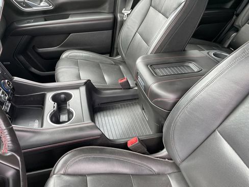 Used 2021 Chevrolet Tahoe RST w/ Luxury Package AWD/4WD image 35
