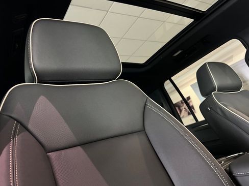 New 2026 Chevrolet Suburban Premier w/ Sun And Tow Package image 18