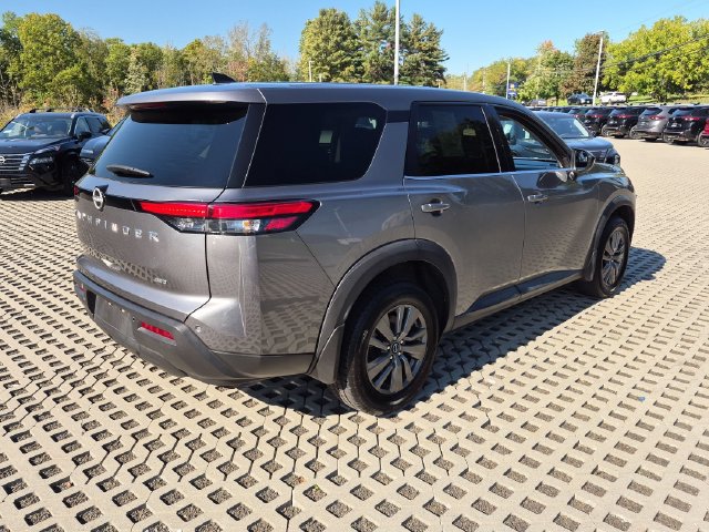 Certified 2024 Nissan Pathfinder S AWD/4WD image 4